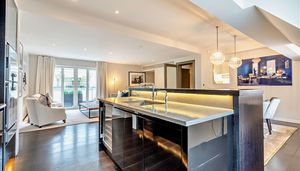 Photo 6- click for photo gallery